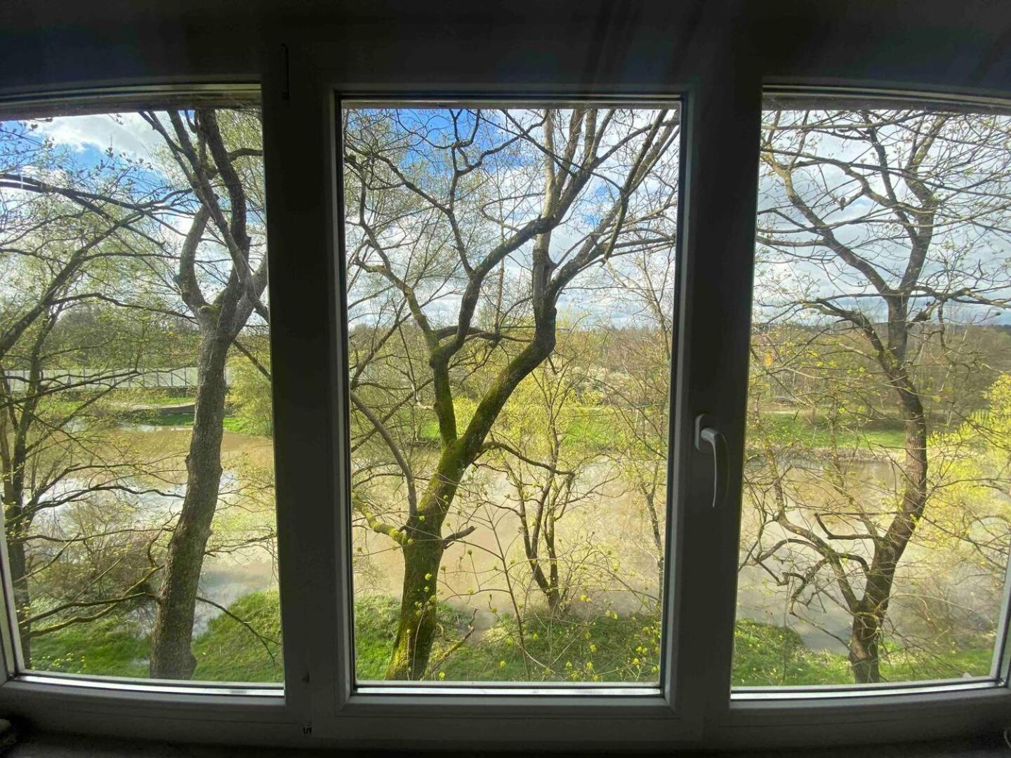 3 Zimmer Apartment Mit Flussblick - Self Check-In Eggenfelden Bagian luar foto
