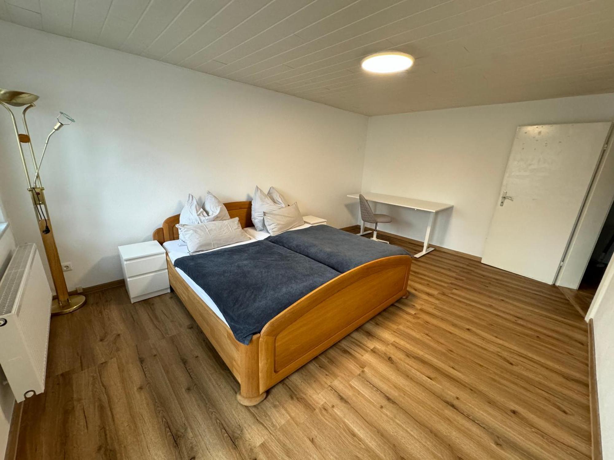 3 Zimmer Apartment Mit Flussblick - Self Check-In Eggenfelden Bagian luar foto